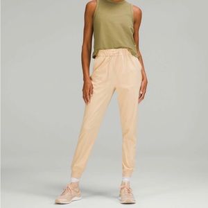 NWT! Lululemon Stretch High-Rise Jogger